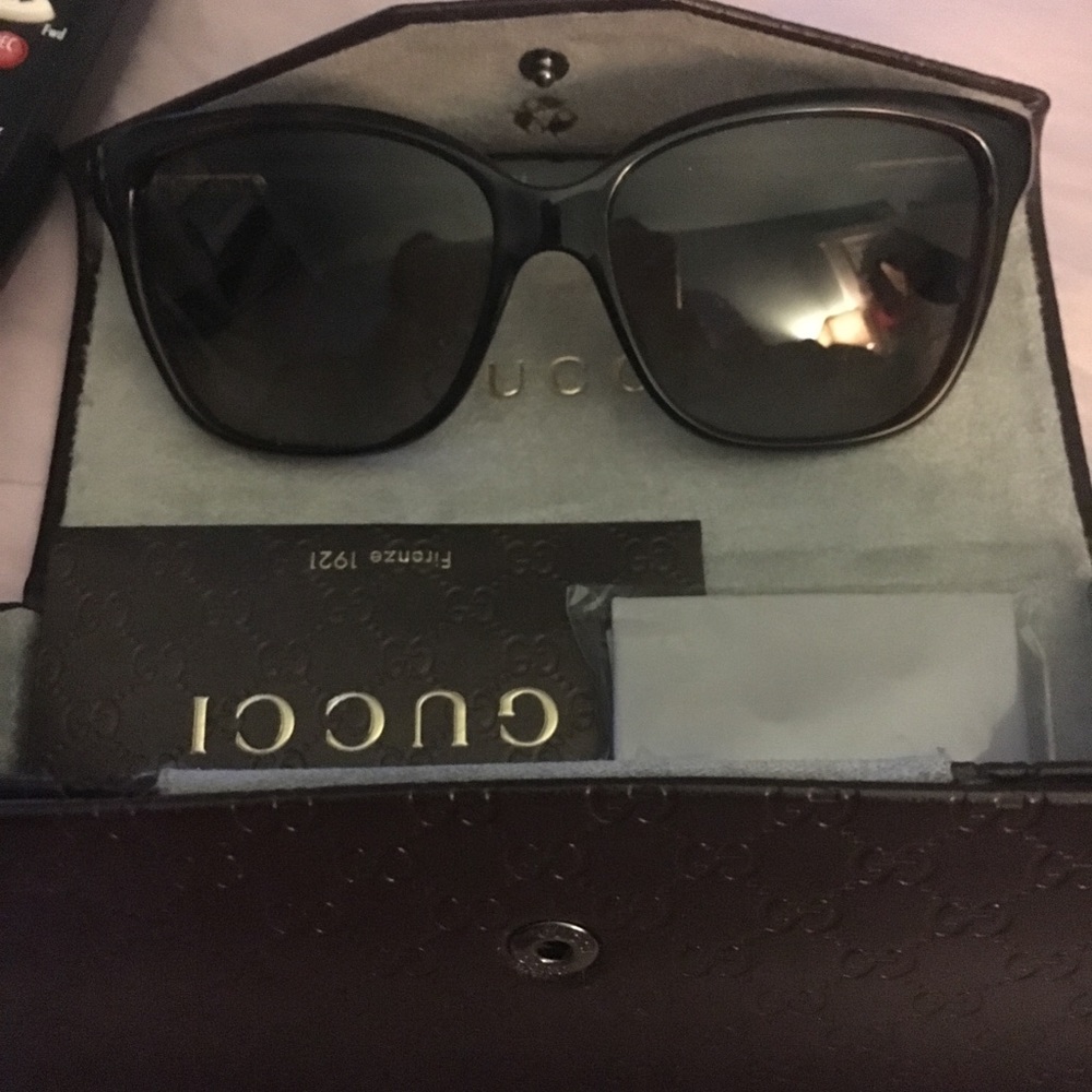 Gucci Sunglasses 🕶 in case; 100% authentic